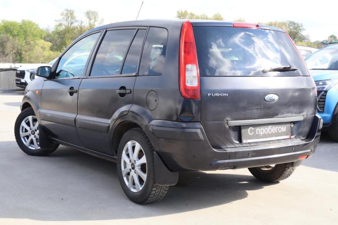 Ford Fusion I Рестайлинг с пробегом 2006 года, цена 349 000 рублей, 189000 км, хэтчбек, Автокод Объявления