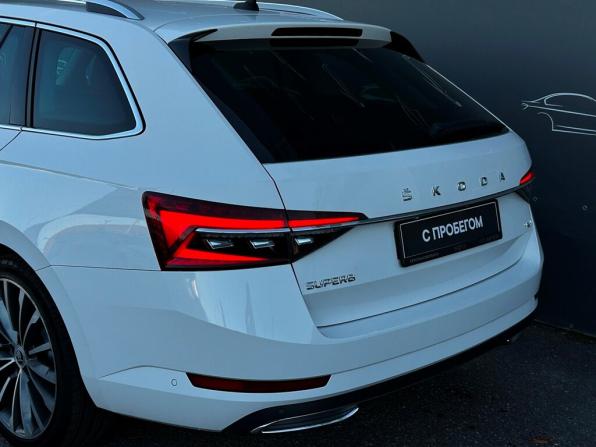 Skoda Superb III Рестайлинг с пробегом 2020 года, цена 3 698 500 рублей, 104083 км, универсал, Автокод Объявления