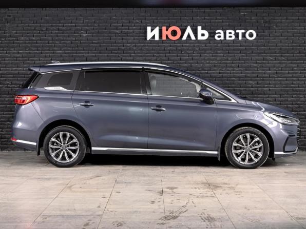 BYD Song Max I Рестайлинг с пробегом 2021 года, цена 1 390 000 рублей, 92511 км, минивэн, Автокод Объявления