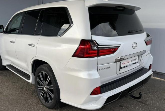 Lexus LX III Рестайлинг 2 с пробегом 2018 года, цена 8 490 000 рублей, 153969 км, внедорожник, Автокод Объявления
