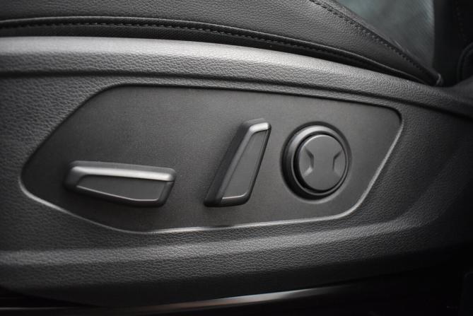 Kia Sportage V с пробегом 2022 года, цена 3 850 000 рублей, 27127 км, внедорожник, Автокод Объявления