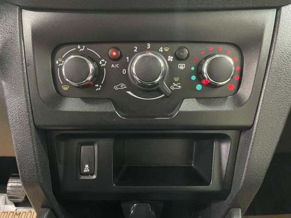 Lada (ВАЗ) XRAY I с пробегом 2022 года, цена 840 700 рублей, 121287 км, хэтчбек, Автокод Объявления