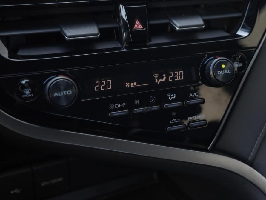 Toyota Camry VIII (XV70) Рестайлинг Санкт-Петербург  - изображение 17