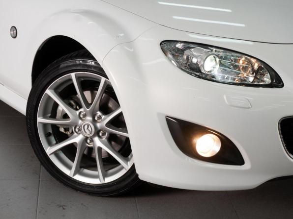 Mazda MX-5 III (NC) Рестайлинг с пробегом 2012 года, цена 2 996 000 рублей, 15622 км, родстер, Автокод Объявления