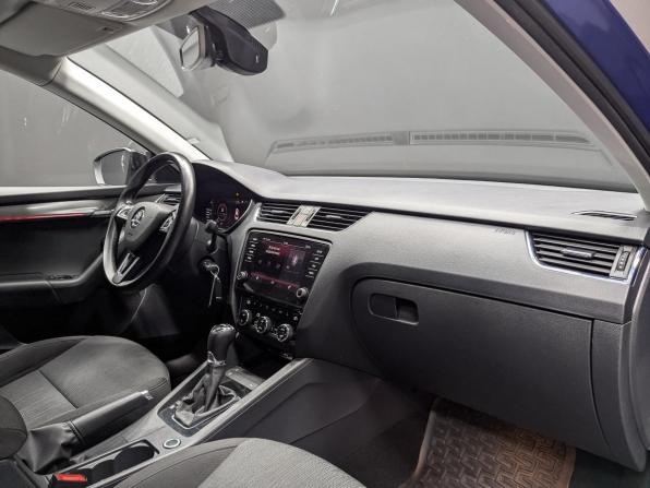 Skoda Octavia III (A7) Рестайлинг с пробегом 2020 года, цена 2 650 000 рублей, 95335 км, лифтбек, Автокод Объявления