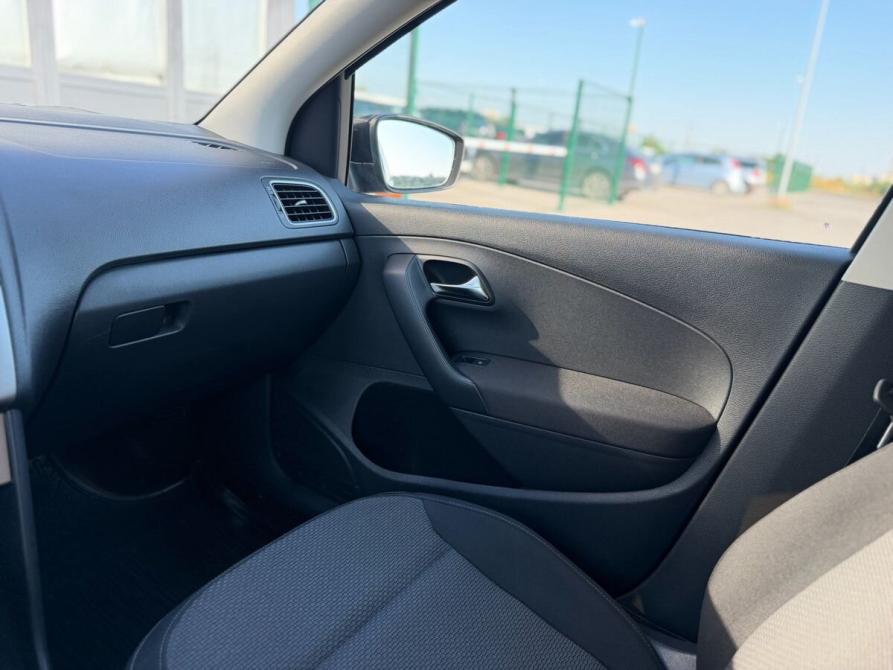 Volkswagen Polo V Рестайлинг Волгоград  - изображение 17