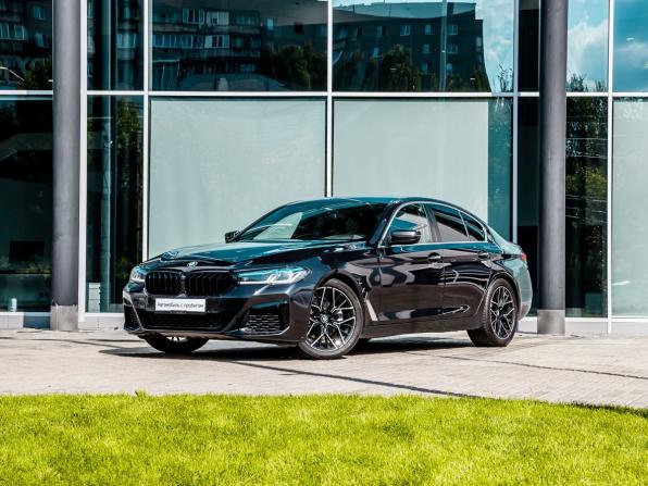 BMW 5 серии VII (G30/G31/G38) с пробегом 2018 года, цена 2 800 000 рублей, 158904 км, седан, Автокод Объявления