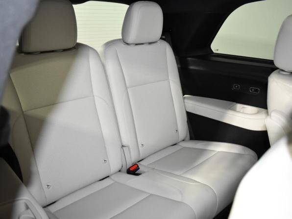 Li Auto (Lixiang) L9 I с пробегом 2022 года, цена 6 370 000 рублей, 35084 км, внедорожник, Автокод Объявления