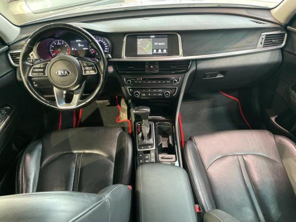 Kia Optima IV Рестайлинг с пробегом 2019 года, цена 1 375 000 рублей, 283073 км, седан, Автокод Объявления