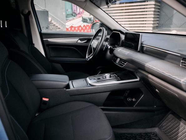 Haval Jolion I Рестайлинг с пробегом 2024 года, цена 2 042 000 рублей, 45743 км, внедорожник, Автокод Объявления