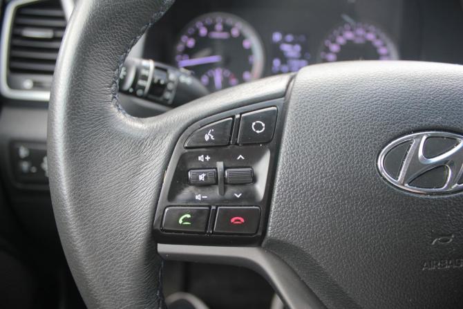 Hyundai Tucson III с пробегом 2016 года, цена 1 970 000 рублей, 78540 км, внедорожник, Автокод Объявления