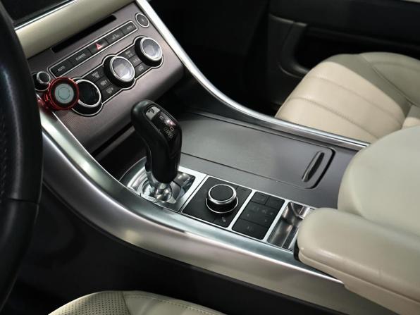Land Rover Range Rover Sport II с пробегом 2015 года, цена 2 880 000 рублей, 249723 км, внедорожник, Автокод Объявления
