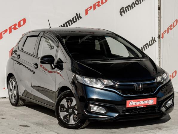 Honda Fit III Рестайлинг с пробегом 2018 года, цена 1 220 000 рублей, 132528 км, хэтчбек, Автокод Объявления