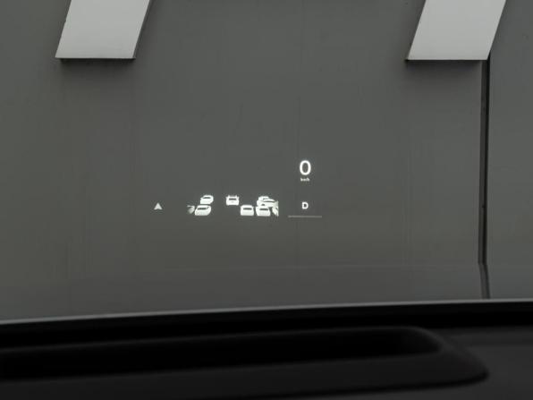 Li Auto (Lixiang) L9 I с пробегом 2023 года, цена 6 720 000 рублей, 25500 км, внедорожник, Автокод Объявления