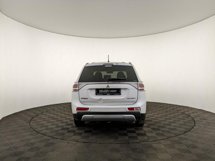 Mitsubishi Outlander III Рестайлинг Москва  - изображение 5