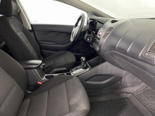 Kia Forte II Рестайлинг с пробегом 2016 года, цена 1 060 000 рублей, 133376 км, седан, Автокод Объявления