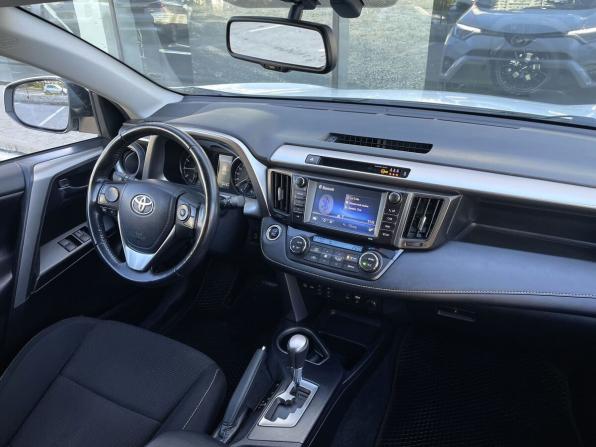 Toyota RAV4 IV (XA40) Рестайлинг с пробегом 2018 года, цена 2 217 000 рублей, 147343 км, внедорожник, Автокод Объявления