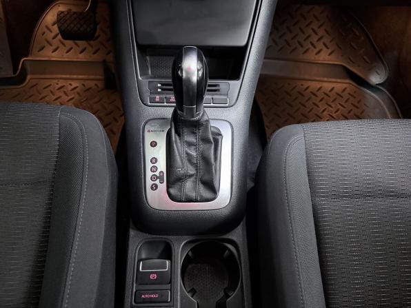 Volkswagen Tiguan I Рестайлинг с пробегом 2012 года, цена 1 059 000 рублей, 221249 км, внедорожник, Автокод Объявления
