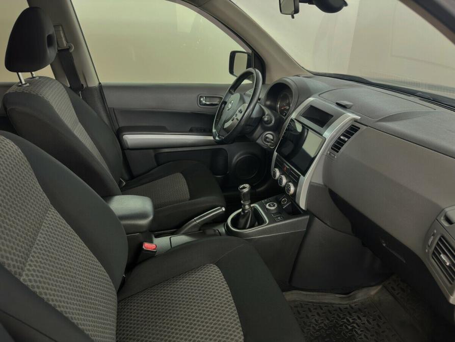 Nissan X-Trail II Москва  - изображение 11
