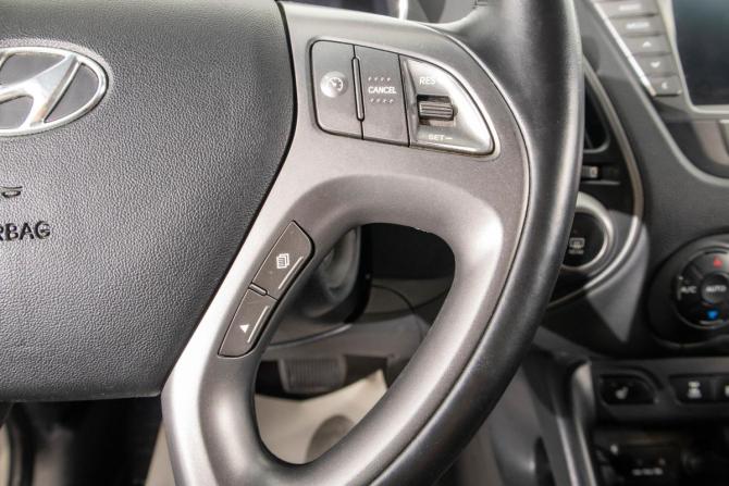 Hyundai ix35 I Рестайлинг с пробегом 2013 года, цена 1 449 000 рублей, 145000 км, внедорожник, Автокод Объявления