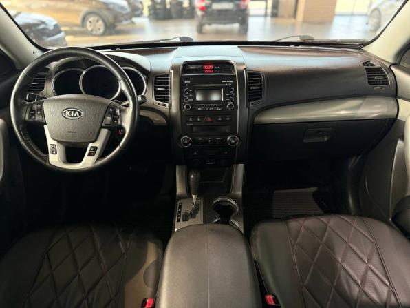 Kia Sorento II с пробегом 2010 года, цена 1 130 000 рублей, 302305 км, внедорожник, Автокод Объявления