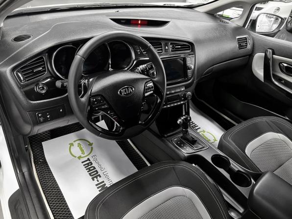 Kia Ceed II с пробегом 2015 года, цена 1 290 000 рублей, 96165 км, хэтчбек, Автокод Объявления