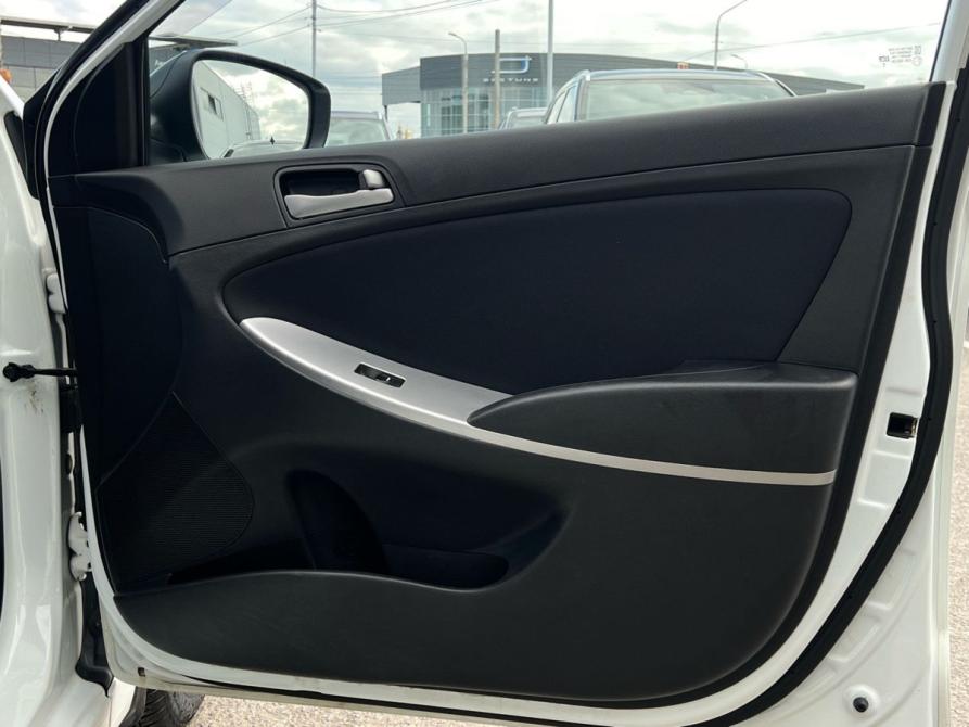 Hyundai Solaris I Рестайлинг Волгоград  - изображение 19