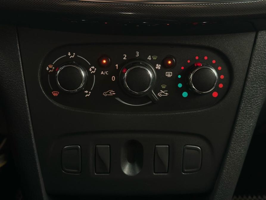 Renault Logan II Рестайлинг Ростов-на-Дону  - изображение 13