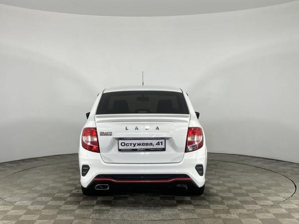 Lada (ВАЗ) Granta I Рестайлинг с пробегом 2022 года, цена 899 000 рублей, 10041 км, седан, Автокод Объявления