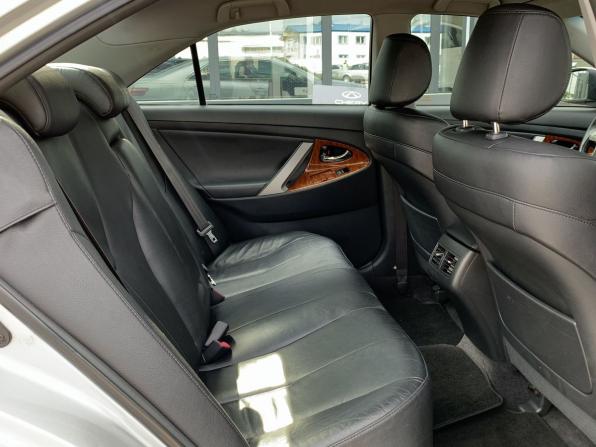 Toyota Camry VI (XV40) Рестайлинг с пробегом 2011 года, цена 1 359 000 рублей, 299876 км, седан, Автокод Объявления