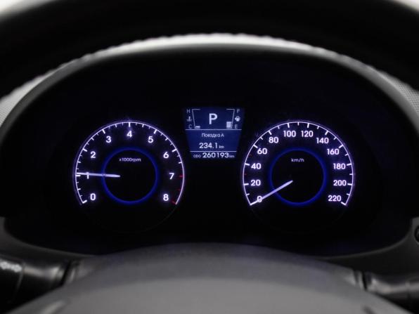 Hyundai Solaris I с пробегом 2011 года, цена 643 000 рублей, 260191 км, седан, Автокод Объявления
