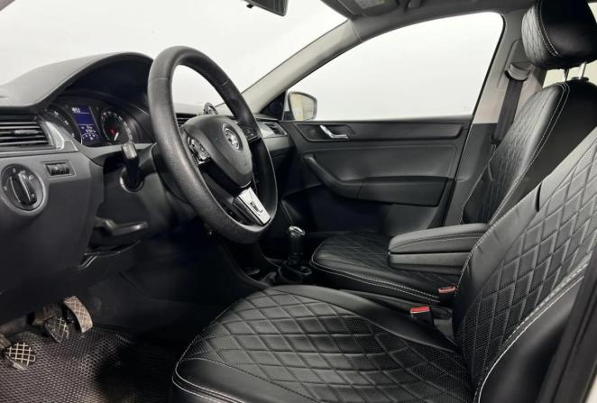 Skoda Rapid I с пробегом 2014 года, цена 800 000 рублей, 167031 км, лифтбек, Автокод Объявления