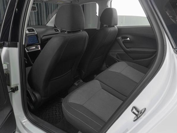 Volkswagen Polo V Рестайлинг с пробегом 2017 года, цена 1 259 000 рублей, 157657 км, седан, Автокод Объявления