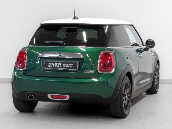 Mini Hatch III (F55/F56) Рестайлинг с пробегом 2021 года, цена 2 250 000 рублей, 77313 км, хэтчбек, Автокод Объявления