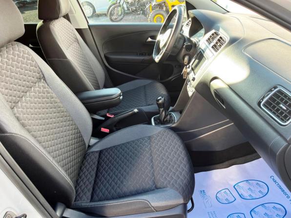 Volkswagen Polo V Рестайлинг с пробегом 2018 года, цена 1 180 200 рублей, 157030 км, седан, Автокод Объявления