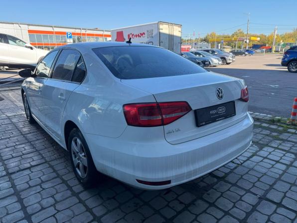 Volkswagen Jetta VI Рестайлинг с пробегом 2015 года, цена 1 240 000 рублей, 81542 км, седан, Автокод Объявления