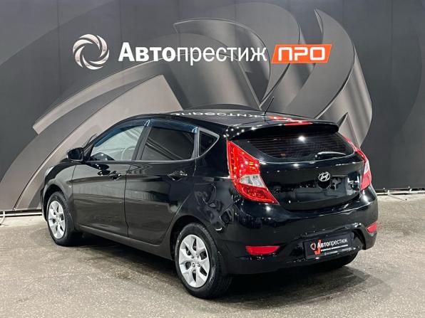 Hyundai Solaris I с пробегом 2011 года, цена 595 000 рублей, 171918 км, хэтчбек, Автокод Объявления