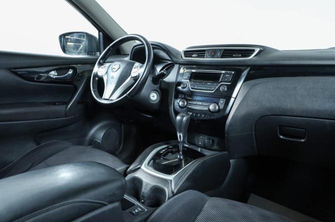 Nissan Qashqai II с пробегом 2017 года, цена 1 349 000 рублей, 225000 км, внедорожник, Автокод Объявления