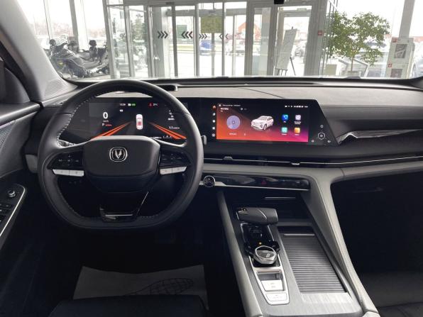 Changan CS75 Plus III с пробегом 2024 года, цена 3 090 000 рублей, 13655 км, внедорожник, Автокод Объявления
