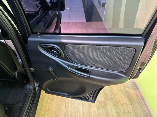 Chevrolet Niva I Рестайлинг с пробегом 2015 года, цена 545 000 рублей, 152054 км, внедорожник, Автокод Объявления