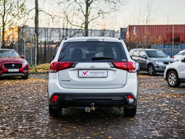 Mitsubishi Outlander III Рестайлинг 3 с пробегом 2021 года, цена 2 483 000 рублей, 90090 км, внедорожник, Автокод Объявления
