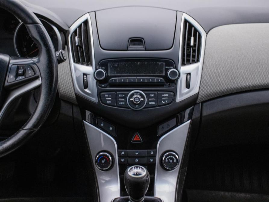 Chevrolet Cruze I Рестайлинг Москва  - изображение 14