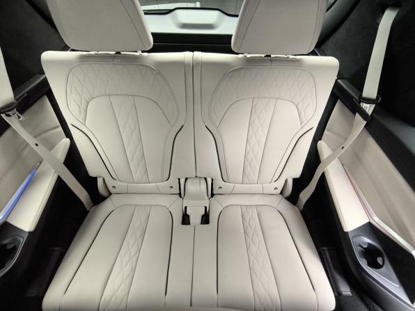BMW X7 I (G07) с пробегом 2021 года, цена 9 106 000 рублей, 88700 км, внедорожник, Автокод Объявления