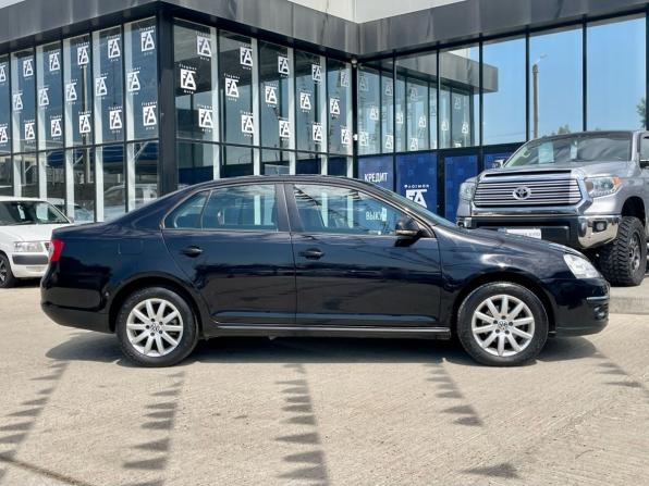 Volkswagen Jetta V с пробегом 2010 года, цена 865 000 рублей, 127618 км, седан, Автокод Объявления