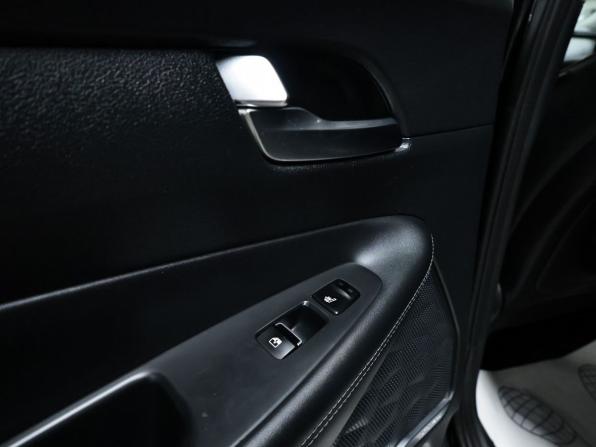 Hyundai Santa Fe IV Рестайлинг с пробегом 2021 года, цена 2 990 000 рублей, 155897 км, внедорожник, Автокод Объявления