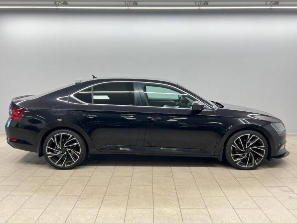 Skoda Superb III с пробегом 2017 года, цена 1 890 000 рублей, 143888 км, лифтбек, Автокод Объявления