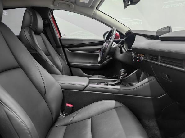 Mazda 3 IV (BP) с пробегом 2020 года, цена 1 970 000 рублей, 40003 км, седан, Автокод Объявления