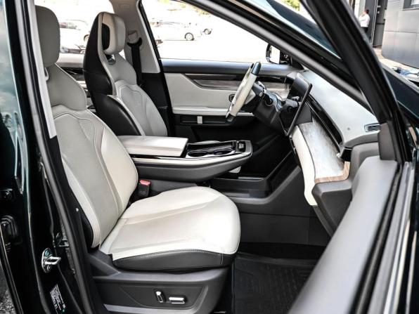 JETOUR DASHING I с пробегом 2024 года, цена 2 099 000 рублей, 40488 км, внедорожник, Автокод Объявления