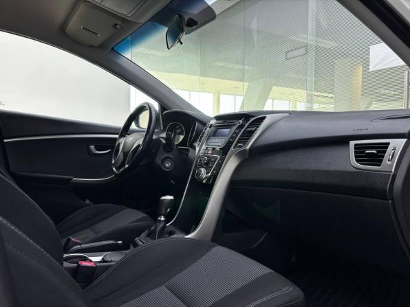 Hyundai i30 II с пробегом 2012 года, цена 950 000 рублей, 118922 км, хэтчбек, Автокод Объявления
