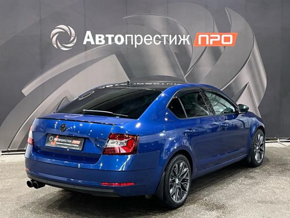 Skoda Octavia III (A7) Рестайлинг с пробегом 2019 года, цена 1 944 000 рублей, 141780 км, лифтбек, Автокод Объявления